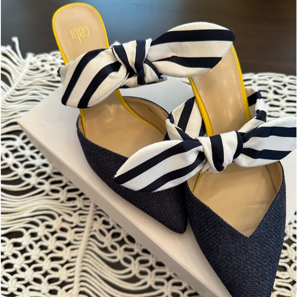 Cabi polkadot bow kitten heel